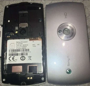 SONY ERICSSON MOBILE PHONE - Picture 1 of 4
