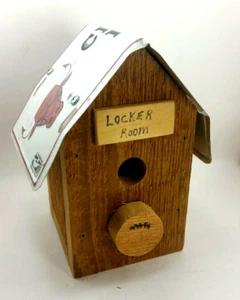 Chicago Bulls Primative Hand Made Locker Room License Plate Bird House Rustic - Picture 1 of 10