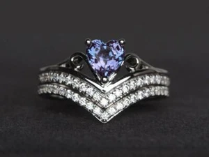 Simulated 0.90CT Heart Alexandrite & Round Sapphire V Crown Shape Women Ring Set - Picture 1 of 6