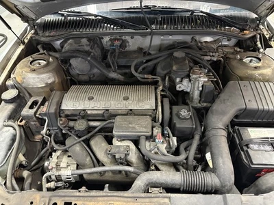 Compresor de aire acondicionado BUICK SKYLARK 92 93 Foto 1 de 3