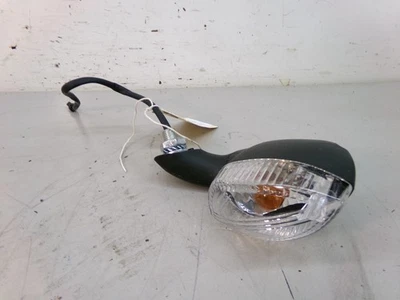 Left Front Turn Signal for Piaggio Vespa Primavera 125cc 2024 VE8 - Image 1 of 4