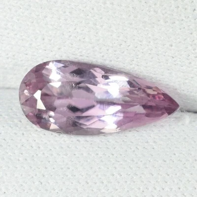2,78 карата УЛЬТРАРЕДКИЙ ФИОЛЕТОВЫЙ РОЗОВЫЙ НАТУРАЛЬНЫЙ ЗУЛЬ-ТАНИТ / ДИАСПОР грушевидный см. Vdo 1413 D - Изображение 1 из 3