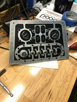 panel de interruptores 67 - 72 c10 chevrolet estilo bombardero personalizado tablero central, interruptor 4 LED Foto 1 de 4