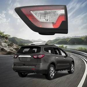 Right Side Inner Tail Light Inner Tail Lamp Halogen for 13-17 Chevrolet Traverse - Foto 1 di 24