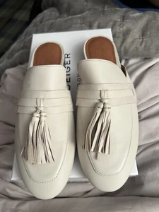 NEU IM KARTON KURT GEIGER KAISER WEISSE LEDER FLACHE QUASTEN LEDERSOHLEN GRÖSSE 7 - Bild 1 von 12