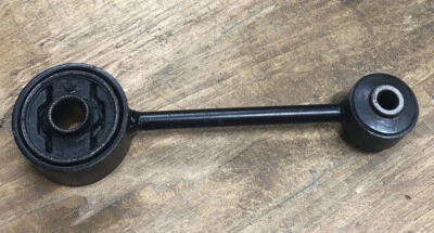 NOS Beck/Arnley Engine Mount Right fits 1990-1994 Hyundai Excel Part #104-1041. - Image 1 of 4