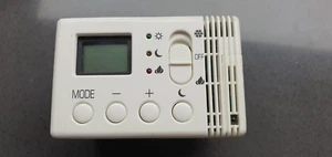 GEWISS ELEKTRONISCHES THERMOSTAT SOMMER/WINTER COD. GW20808 WEISS 230V ANGEBOT!!! - Bild 1 von 3