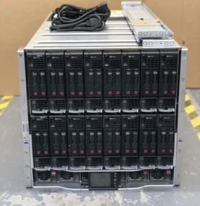 HP C7000 G3 16x HP BL460c Gen8 256-Cores 1TB RAM 10GbE Blade Server Solution - Afbeelding 1 van 3