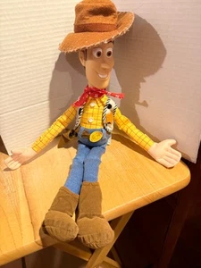Disney Pixar Toy Story - Woody Actionfigur Puppe 18 Zoll hoch - Bild 1 von 4