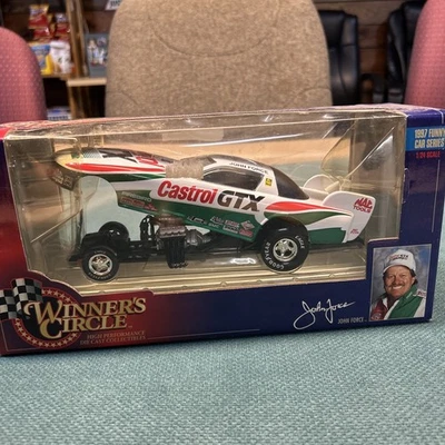 1997 Winners Circle John Force Castrol GTX Funny Car 1:24 - Image 1 of 4