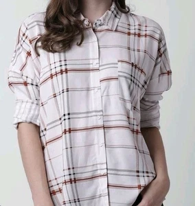 Forever21 White And Rust Orange Checked Casual Shirt Curved Hem Small - Picture 1 of 9