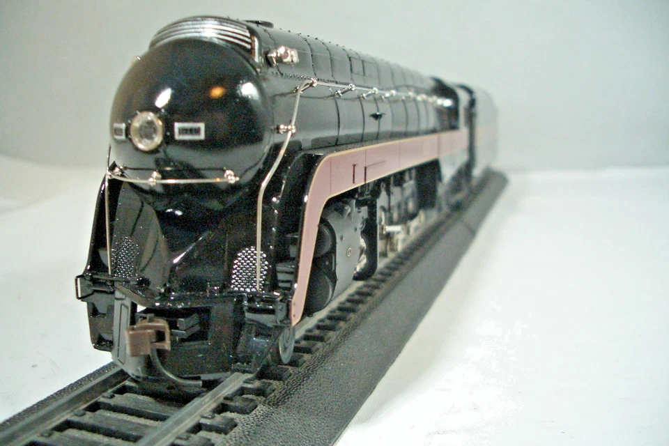 Broadway Limited  HO Steam Locomotive N&W Class J 4-8-4 DCC & Sound #611 - Image 1 of 4