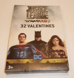 Justice League Children’s 32 Valentine's Day Cards Wonder Woman Batman Superman - Picture 1 of 2