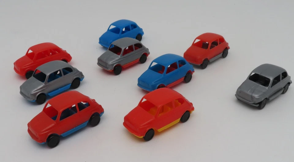 CGGC PEZ FATTO in ITALIA 1/72 FIAT 500 Sessanta 60 Colori A Scelta - Immagine 1 di 1