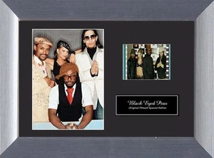 CÉLULA DE PELÍCULA DE FERGIE Y FOTO DE GRUPO DE GUISANTES DE OJOS NEGROS MÚSICA HIP HOP - Imagen 1 de 1