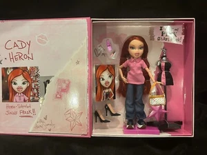 Muñeca Bratz x Mean Girls Cady ¡Preventa AGOTADA! - Imagen 1 de 6