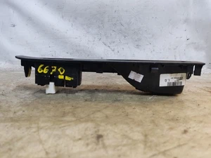 1000511 fensterheber schalter hinten links für TOYOTA YARIS 1.5 2011 954977 - Picture 1 of 13