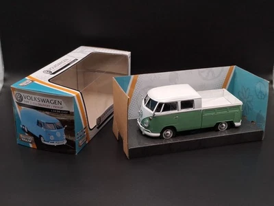 Motormax 1:24 VW Volkswagen T1  Doppelkabine Pick up mintgrün unbespielt mit OVP - Bild 1 von 4
