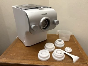 Philips Pasta Maker Plus HR2378/06 Basic Model w/ 4 Shaping Mouths - Picture 1 of 12