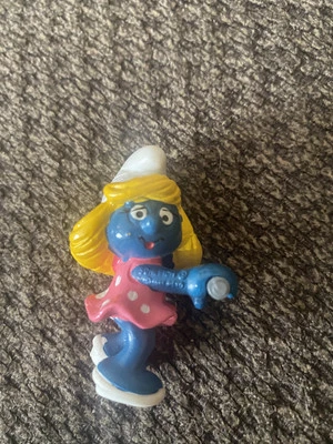 Smurfs Shopping Trolley Cart Smurfette Smurf Vintage PVC Figure-Only, NO Cart - Image 1 of 4