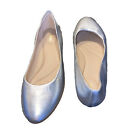 Clarks Women's Soft slip on flats color metalic, size 10