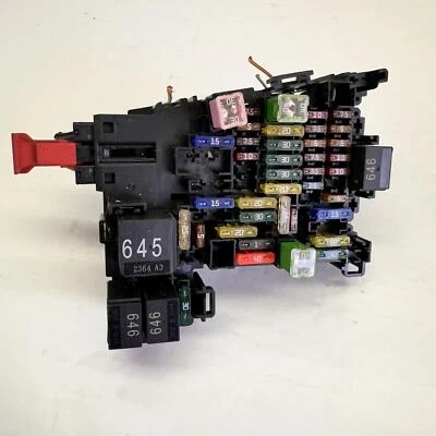 CENTRALINA PORTA FUSIBILI PER AUDI A3 Sportback (8V4) 2.0 Diesel (12>16) 5Q0937 - Immagine 1 di 4