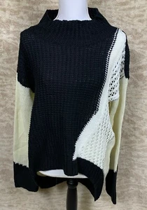 NEW ONEA Women's Size XL Heavy Knit  Black/White Sweater  Regular 78$ - Picture 1 of 7