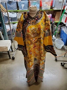 Chinese Dragon Robe - Picture 1 of 9