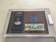 2004 Playoff Prime Cuts MLB Icons Mike Schmidt (HOF 1995) Jersey/Autograph 09/20