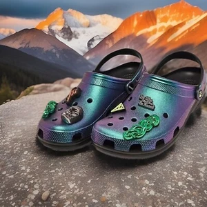 Zoccoli Crocs Classic Harry Potter Dark Arts zoccoli uomo taglia 10,5M mai indossati - Foto 1 di 5