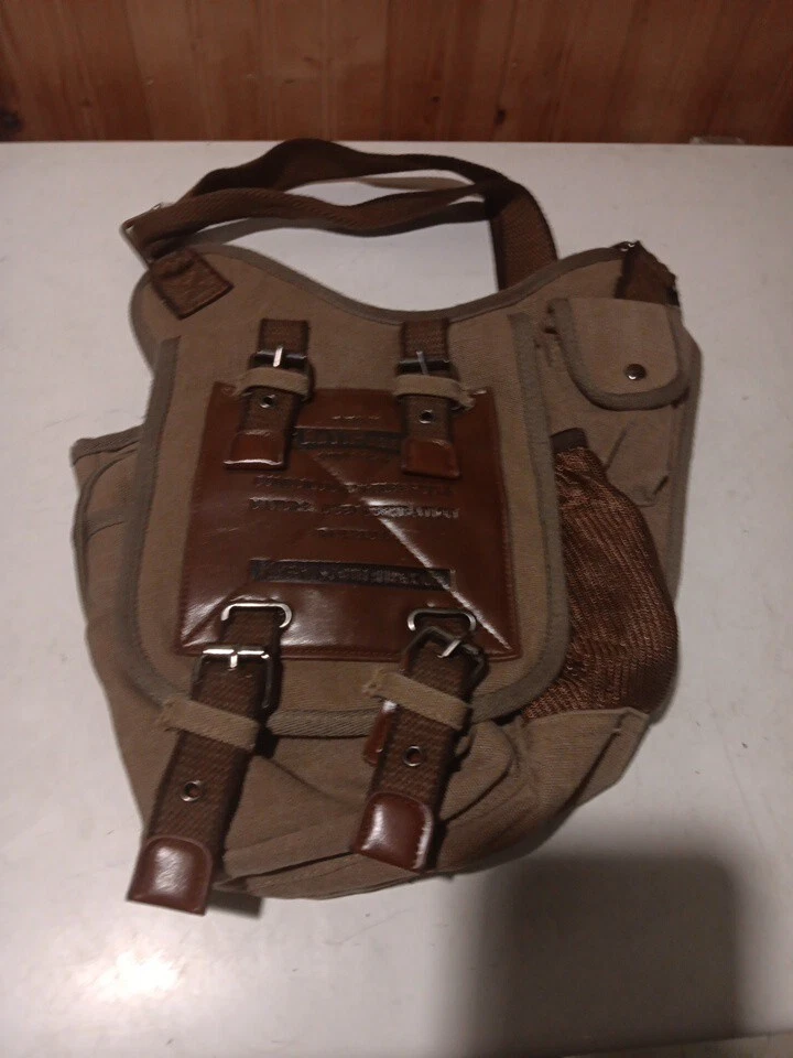 Ru YiHuang Comfortable And Free Style Leather And Canvas Bag - Image 1 of 4