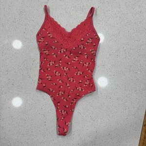 NWT Victoria’s Secret PINK Ribbed  Bodysuit Top Coral Floral Tank Summer Suit - Picture 1 of 10