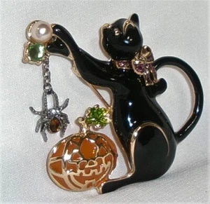 Black Cat Halloween Brooch/Pin-Spider Charm Pumpkin Stones-Signed Napier-New - Picture 1 of 5