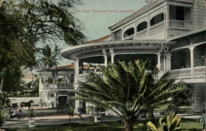 Honolulu,HI The Royal Hawaiian Hotel Hawaii Postcard - Picture 1 of 2