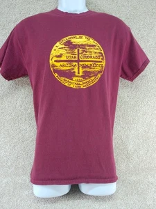 Gildan 4 Four Corners Utah Arizona Colorado New Mexico Burgundy T-Shirt Medium - Picture 1 of 14