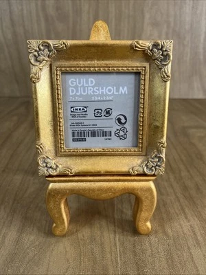 "Marco de fotos Ikea Guld Djursholm dorado ornamentado con caballete 2,75"" x 2,75""" Foto 1 de 4