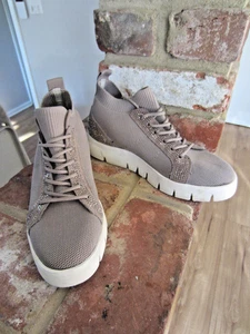 Bernie Mev 36 Womens Size 6M Shoes Gray Khaki Slip On Comfort Sneakers w Sparkle - Picture 1 of 9