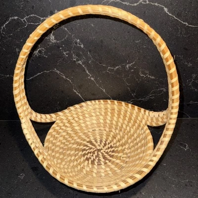 De Colección Charleston SC Gullah Cesta de Hierba Dulce Tejida a Mano Mango Cruzado Arte Popular Foto 1 de 4