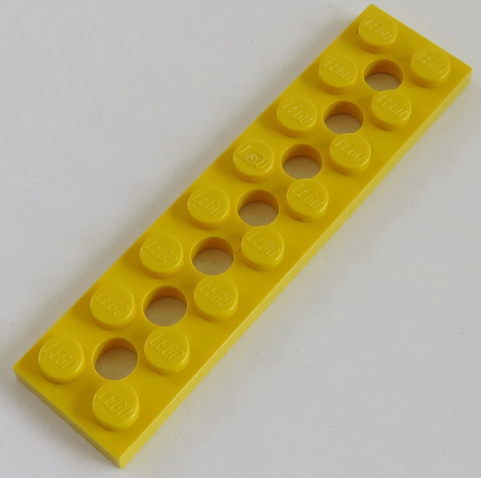 LEGO Technic - Platte / Plate 2 x 8 mit 7 Löchern (4 Stück), gelb # 3738 - Bild 1 von 1
