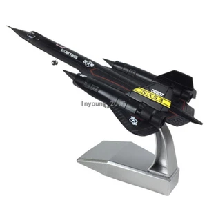 1:144 Lockheed SR-71 Blackbird Reconnaissance Military Airplane Model Diecast - Picture 1 of 17