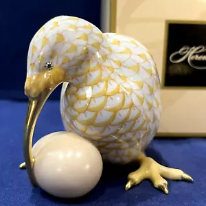 Herend Figurine Kiwi Bird w/ Egg Butterscotch Fishnet Brand New In Box - Picture 1 of 7