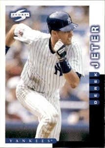 1998 Score #22 Derek Jeter New York Yankees Baseball - Picture 1 of 2