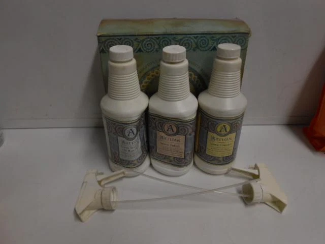 CHEMIQUE ARTISAN STONE PRESERVATION KIT FOR MARBLE AND GRANIT - Image 1 of 1