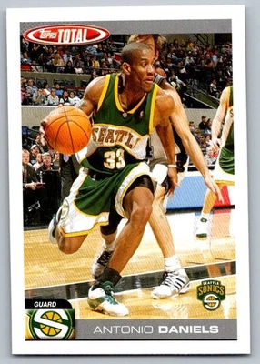 2004-05 Topps Total Antonio Daniels Seattle SuperSonics #76 - Image 1 of 2