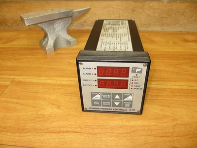 Powers Process Controls 512-A-3-0-0 *USED POWERS UP* Temperature Controller - Image 1 of 4