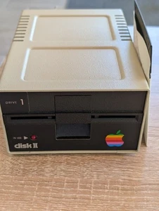 Apple Disk II A2M0003 Diskettenlaufwerk für Apple IIe IIgs II Europlus II+ - Bild 1 von 10