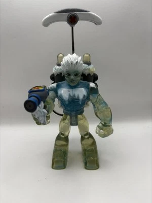 Boneco Toy Biz Marvel Spiderman and Friends Superheroes Iceman com mochila - Imagem 1 de 4