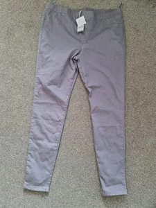 BNWT LADIES GREY Denim JEGGINGS TU Premium SIZE 20 - Picture 1 of 2