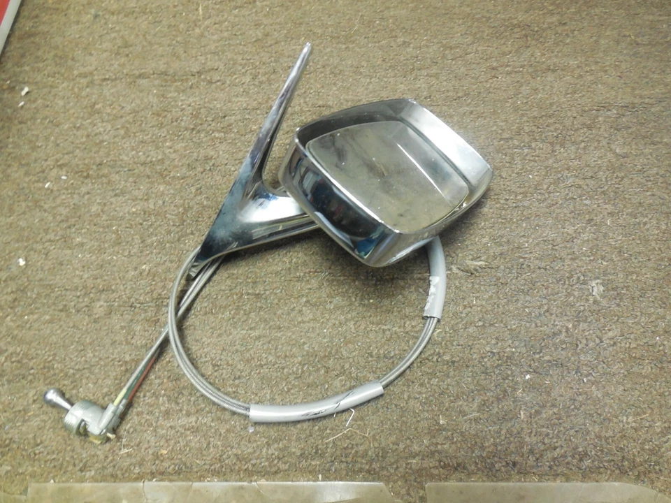 Espelho de controle remoto cromado Ford Torino & Ranchero NOS 1971 LH - Imagem 1 de 3