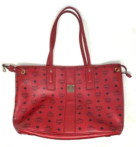 Borsa tote MCM media reversibile Liz rosso rubino con marsupio - Foto 1 di 24